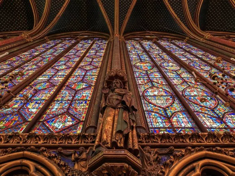 What makes Paris worth visiting - Sainte-Chapelle windows and sculptures