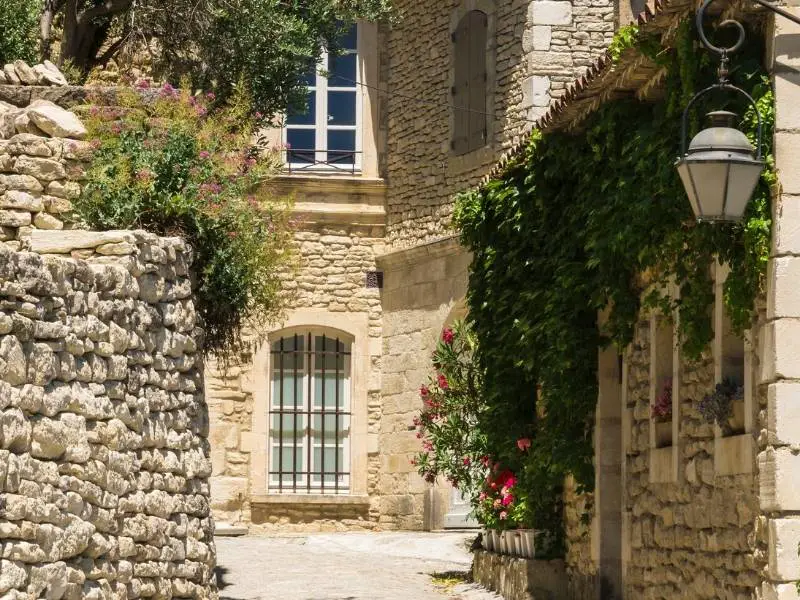 Gordes, France - the quaint alleys in Gordes
