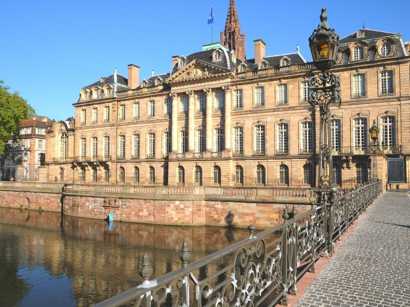 River side of Palais Rohan, Grande île, Strasbourg, France 
