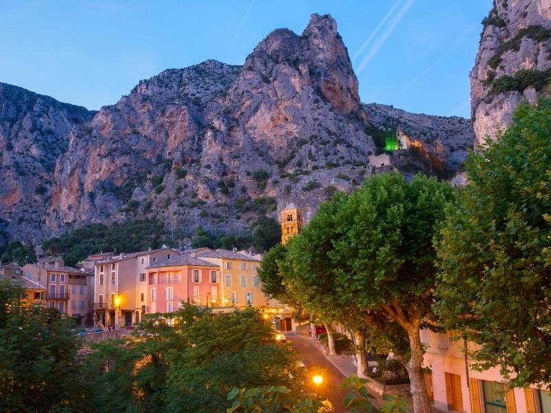 Moustiers Sainte Marie France - Evening in the village
