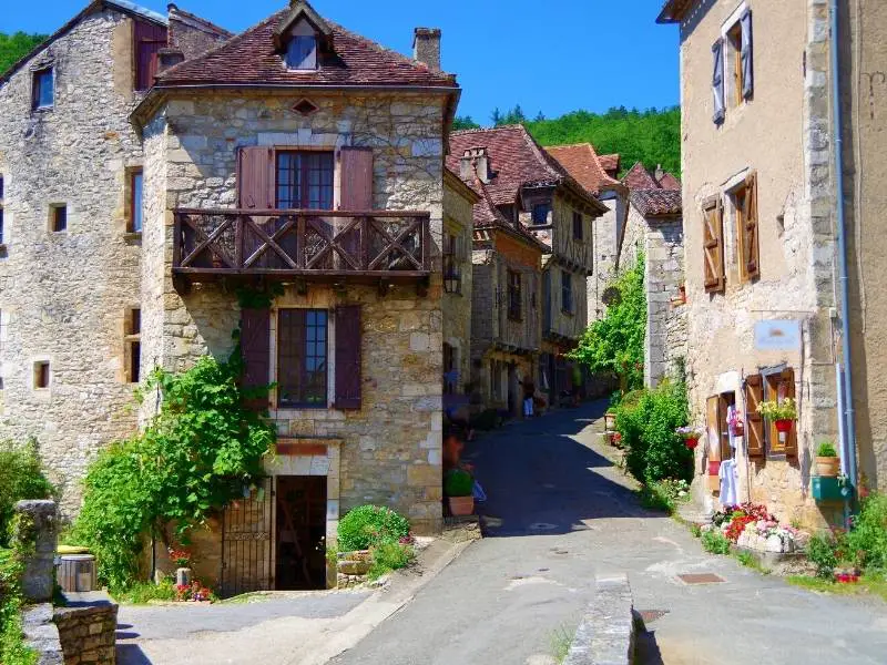 Saint-Cirq-Lapopie France, Timber-framed and masonry style houses in the medieval village