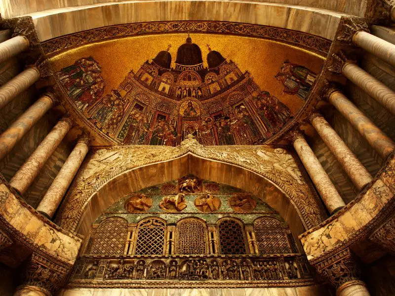 Beautiful Building in Venice, Saint Mark's Basilica stunning mosaic