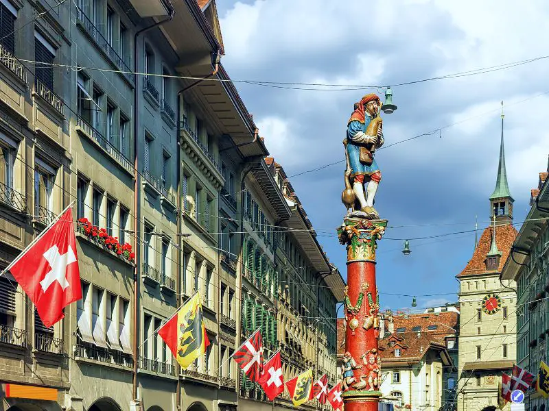 13 Things to do in Bern, Switzerland_ Pfeiferbrunnen 